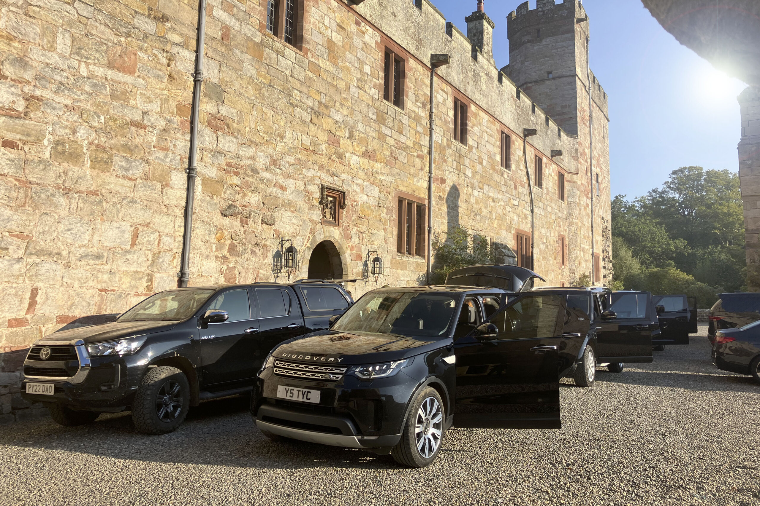 Luxury fieldsports chauffeur service Yorkshire — Land Rover in countryside